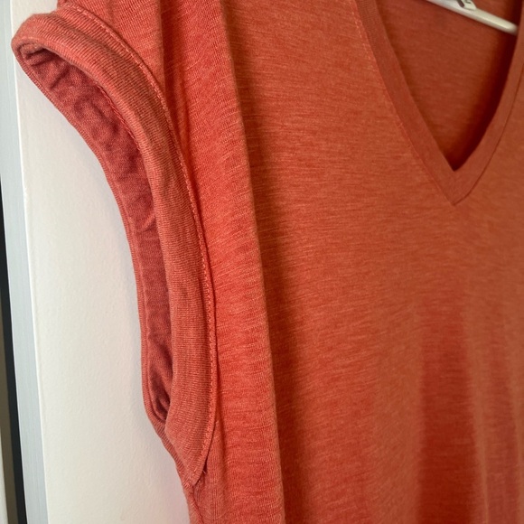 Jessica Simpson Womens Medium Orange-Red Cap Sleeve Relaxed V-neck shirt - Picture 5 of 7